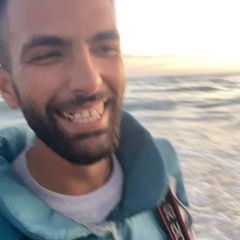 |‏After more than 90 days in the square to cover the events, we were able to visit the Gaza Sea.

وبعد أكثر من 90 يوما في الساحة لتغطية الأحداث تمكنا من...