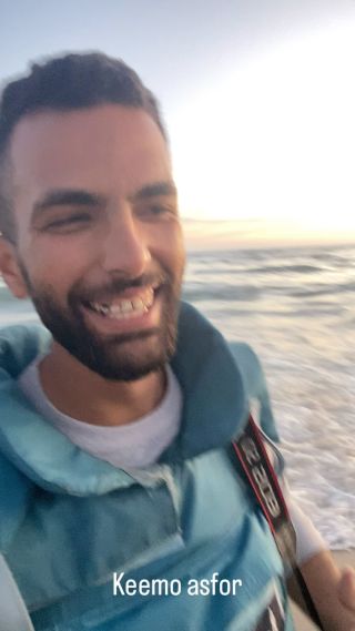 |‏After more than 90 days in the square to cover the events, we were able to visit the Gaza Sea.

وبعد أكثر من 90 يوما في الساحة لتغطية الأحداث تمكنا من...
