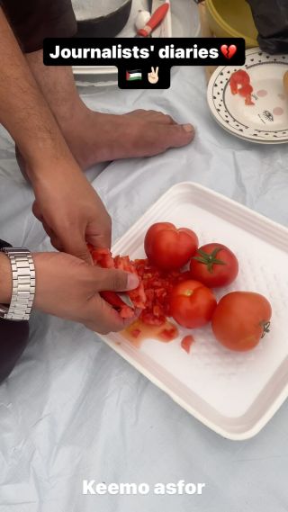 |And we love life when we can find a way.

Journalists use the least possibilities to meet their daily needs of food and drink to continue media coverage under the aggression on Gaza...
