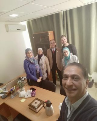 |‎‏بالأمس تشرفنا بزيارة د. حسام شرقاوي، المدير الإقليمي للاتحاد الدولي لجمعيات الصليب الأحمر والهلال...