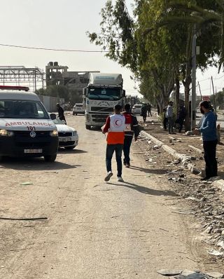 |🚛150شاحنة 

📍ادخلها الهلال الاحمر الفلسطيني منذ بداية الهدنة وحتى مساء امس الى مدينة مدينة غزة والشمال ....