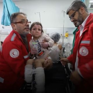 |⏰20-hour journey to transport the wounded and sick from Al-Shifa Hospital🏥to hospitals south of #Gaza Strip.
Thank you to the heroes of humanitarian work👏 who persevere round the clock and...