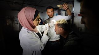 |🏥 Dr. Basem Abu Jameza at PRCS Al-Amal Hospital recounts the impact of the seventh consecutive day of power and water outage on the medical services provided to patients and the injured

🏥...