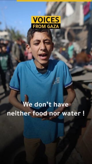 |ðŸ”´
Yousef Abdullah, a voice from the heart of the crisis in Gaza. The toll of the Israeli aggression has left his family without essentialsâ€”no food, no water, not even bread. Forced...