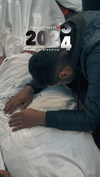 |تغادرنا سنة 2023 ومعها 21.822 شهيد و 56.451 جريح 💔
It will leave us in 2023 with 21,822 martyrs and 56,451 wounded 💔
.
.
.
#غزة #نصر #حرب #معركة #قصف...