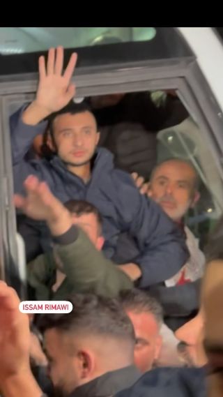 |الدفعة السادسة من  الاسرى والأسيرات ضمن صفقة التبادل #رام_الله #فلسطين|