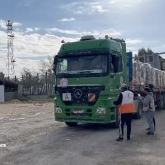 |English follows
🚚 استلمت طواقم جمعية الهلال الأحمر الفلسطيني 5939 شاحنة من الهلال الأحمر المصري عبر معبر ⁧‫#رفح‬⁩...
