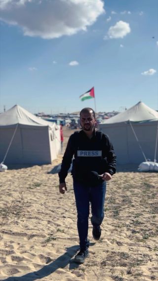 |ضلالاً لهذا الموت من ظنَ نفسهُ؟. و مُنذُ متى يخشى المنايا مُريدُها؟  فوالله إن مِتنا و عِشنا و لم تَكُن على ما...