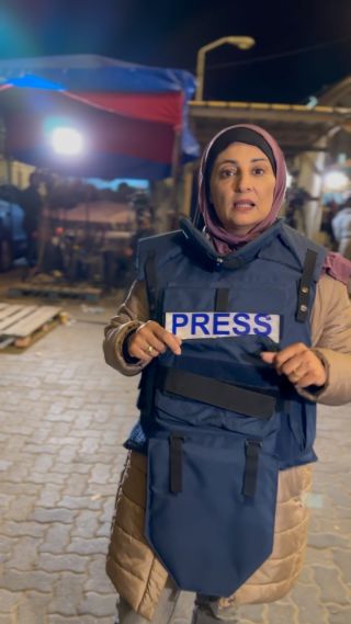 |Gaza Strip residents are eagerly anticipating a period of tranquility after enduring relentless raids for hours.

يترقب سكان قطاع غزة التهدئة بعد ساعات تحت وطأت...