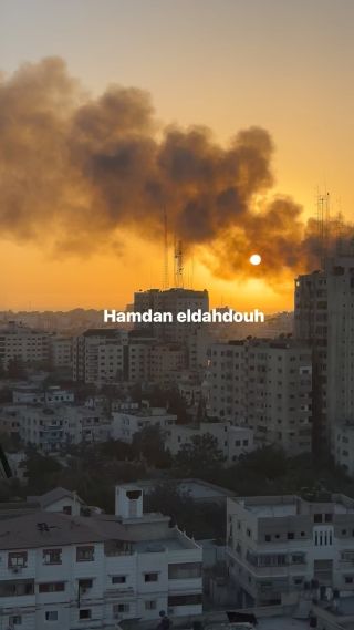 |استمرار القصف في كل مكان من مدينة غزة واشتعال الحرائق بأكثر من مكانThe bombing continues everywhere in Gaza City, and fires break out in more...