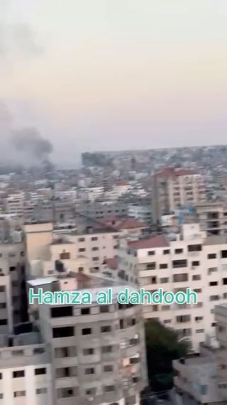 |غارات الأن بشكل كثيف على مناطق شرق غزة …
#غزة #غزة_تحت_القصف #فلسطين #قصف #دمار 
#gaza #gazaunderattack #gazapalestine #freepalestine...