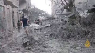 |تغطية صحفية| اللحظات الأولى بعد قصف إسرائيلي مكثف على حي تل الهوا بغزة.
#غزة_تحت_القصف #غزة_تُباد|