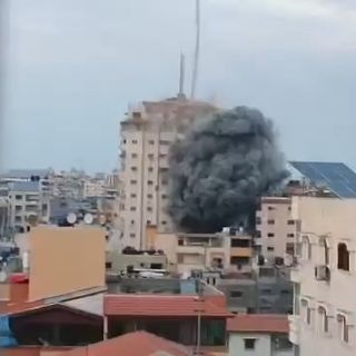 |عاجل| الناطق باسم القسام، أبو عبيدة: على "تل أبيب" أن تقف على رجلٍ واحدة وتنتظر ردنا المزلزل، بعد أن دمّر...