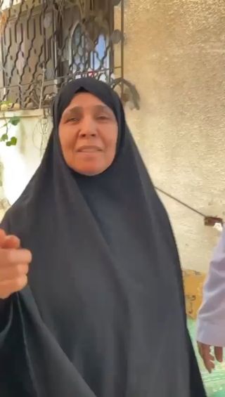 |رسالة أم شهيد فلسطيني بعد تلقيها نبأ ارتقائه اليوم.

#طوفان_الاقصى|