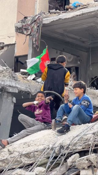 مفتاح البيت بقلبي ❤️
#غزة#أطفال#gaza