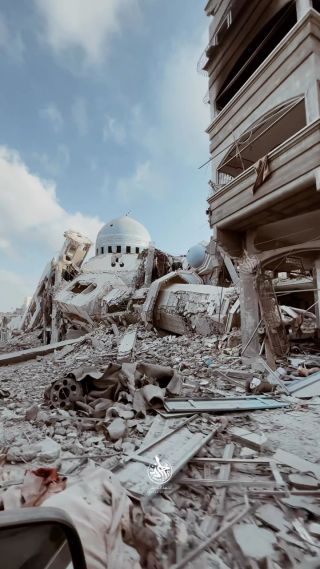 مشاهد من الدمار الكبير في شارع بيت لاهيا العام وسط مدينة بيت لاهيا.

.
.

.#explore #trending #trendingreels #gaza #palestine #trend #mood...