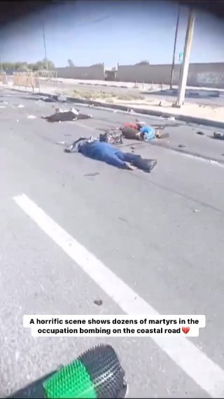 A horrific scene shows dozens of martyrs in the occupation bombing on the coastal roadgazaunderattack #palestine #غزة #غرة_تحت_القصف #press بكل لغات العالم بروح...