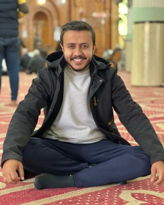 يا الله قديش إشتقت اقعد بمسجد في امان الله .. قديش اشتقت للصحاب واللمة الحلوة قديش اشتقت للحفاظ وقديش اشتقت...