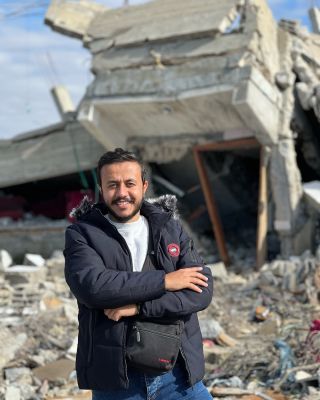 هنرجع نعمر كل شبر فيها وهترجع غزة كما كانت اجمل بلاد العالم في عيون رجالها واهلها . 
_____
#gaza #freepalestine #savepalestine...