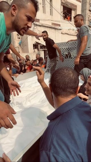 #شاهد وداع ش Hداء عائلة شملخ واطفال عائلة ابو غنيمة