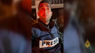 خلال تغطيتي على قناة الجزيرة ..لأستهداف من طائرات الاحتلال الاسرائيلي على منزل في بيت لاهيا واندلاع حريق...