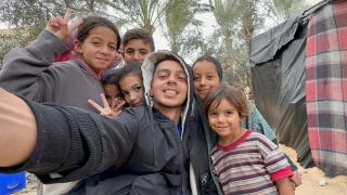 |صباح الخير والضحكة لسا موجودة 🇵🇸❤️‍🩹
#palestine #gaza #explore|