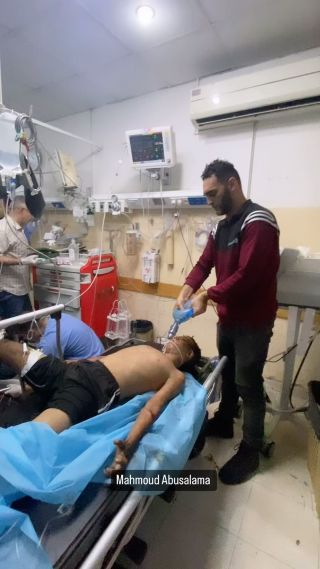 |لاحول ولاقوة الا بالله 🤲

#غزة #غزة_تحت_القصف_الاسرائيلي #انقذوا_غزة #فلسطين #مستشفي_الاندونيسي #مخيم_جباليا...