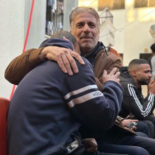 |وداع 22قمرًا فلسطينيًا ارتقوا إثر استهداف الاحتلال الإسرائيلي منزل يعود لعائلة دياب في مخيم الشابورة وسط...