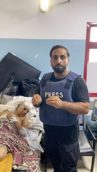 |قصة من عشرات القصص في حرب غزة 😭

#غزة #غزة_تحت_القصف #انقذوا_غزة #فلسطين #اطفال #مخيم_جباليا #مجزرة|