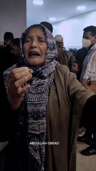 |صرخة مُسنة: "ولا دولة متعرّفة علينا.. بنستنى الرحمة من عندك يا رب"
#غزة #اكسبلور #قطاع_غزة #غزة_تُباد...
