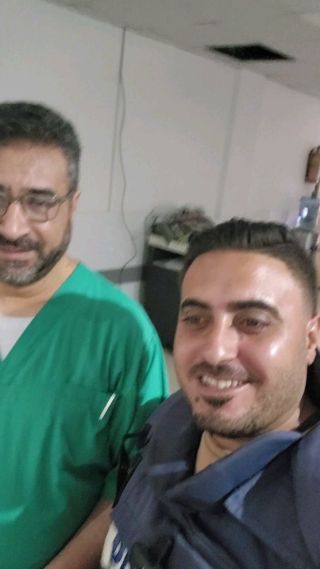 |مع د.عاطف الكحلوت مدير مستشفى الإندونيسي شمال #قطاع_غزة 
#غزة #غزة_فلسطين|