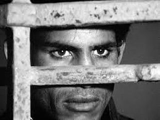 ðŸŽ¥ Watch the Battle of Algiers. 

Thatâ€™s it. 
Thatâ€™s the post. 
(Confusing the algorithm too)

In order to understand Gaza ðŸ‡µðŸ‡¸ today, you must first understand...