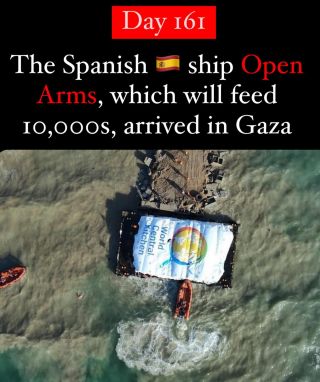Salute to Spain ðŸ‡ªðŸ‡¸ 

Open Arms arrives on Gazan shores, ready to feed those in need. 

Spain has been commendable throughout this genocide. 

Images: AP | Donate to Gaza: Link in...