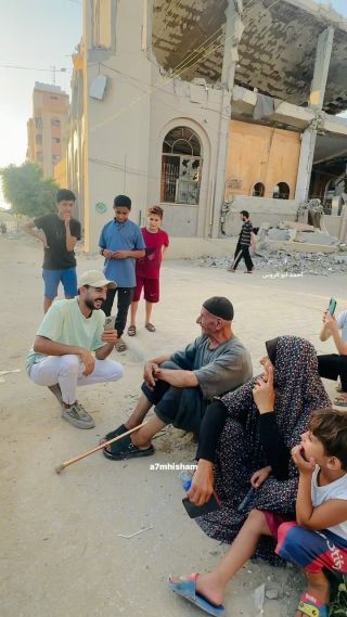 نازحين خسرو بيوتهم لكن ما خسرو الضحكة والحُب ❤️