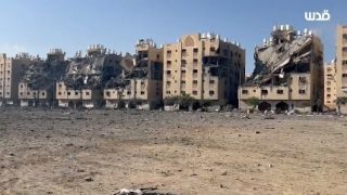 تغطية صحفية: آثار الدمار بأبراج مدينة حمد في خانيونس؛ جرّاء قصــف الاحتلال المكثف.

#غزة #قطر